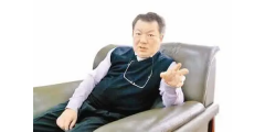 贺光启接任呷哺呷哺CEO，